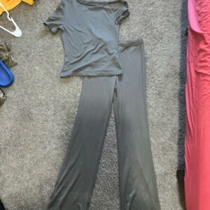 INC International Concepts Gray Top and Pants Set